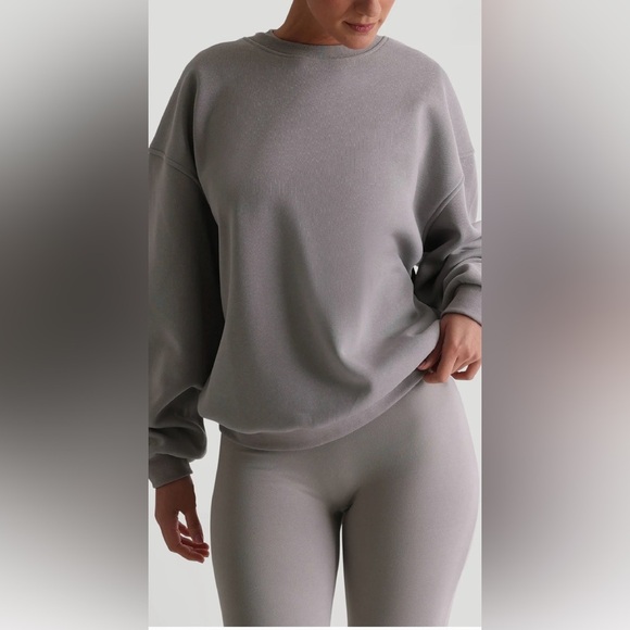 MyOutfitOnline Cloud Crewneck Sweatshirt in Moon - Picture 1 of 8